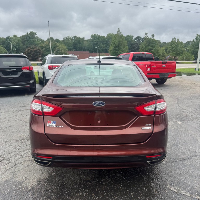2015 Ford Fusion Image 15