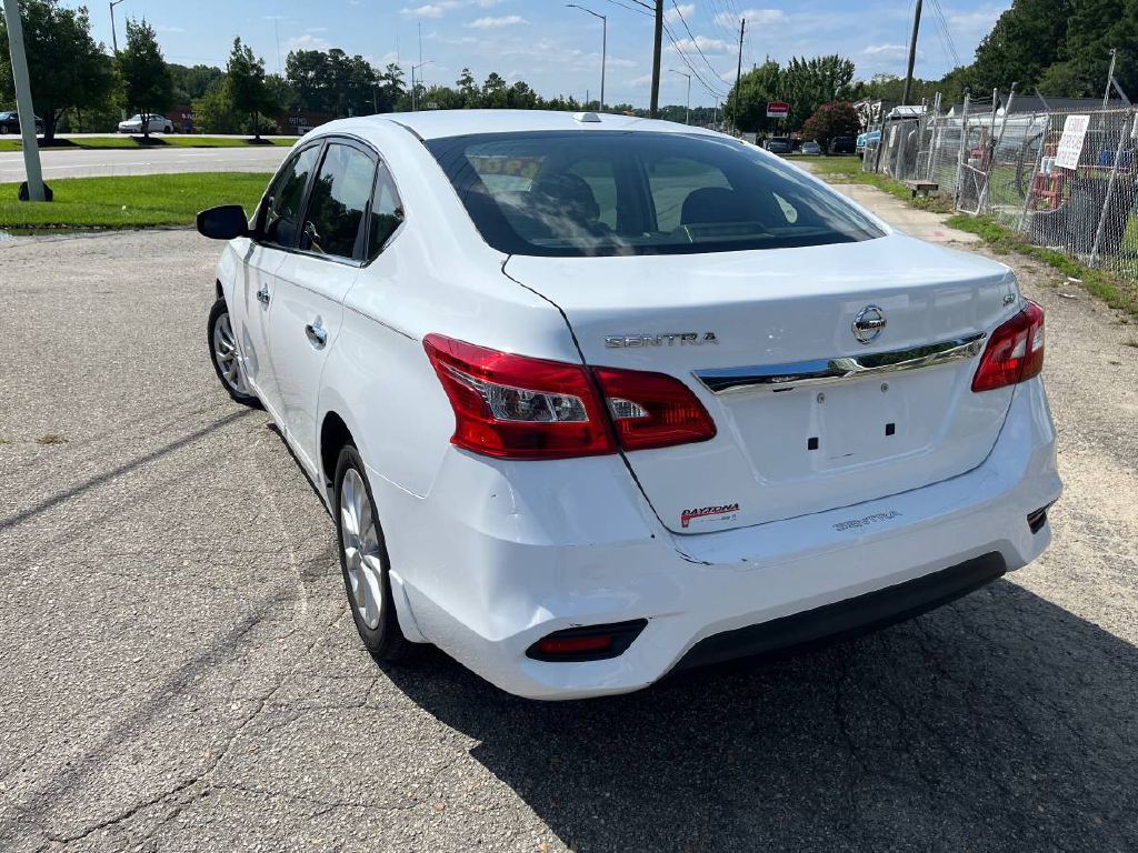 2018 Nissan Sentra Image 4