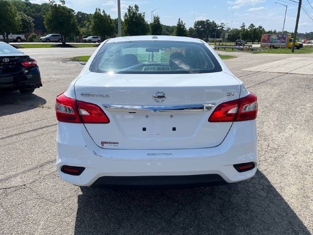 2018 Nissan Sentra Image 5