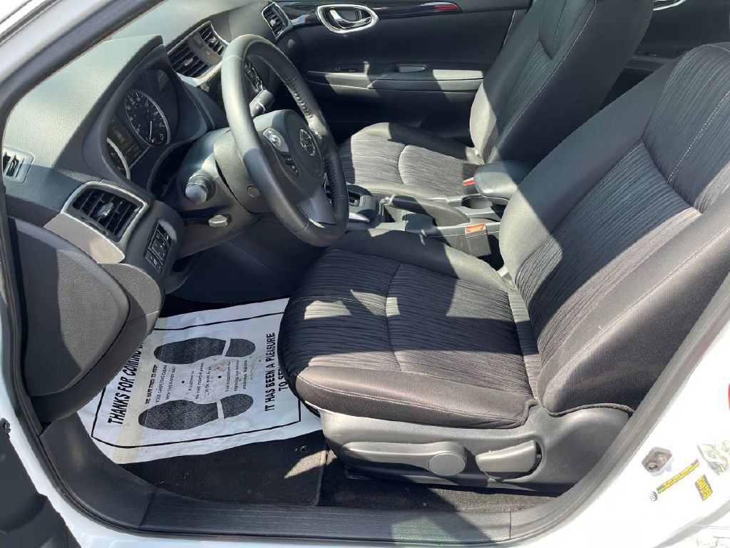 2018 Nissan Sentra Image 8