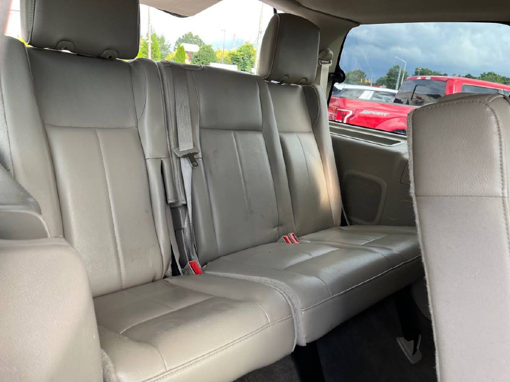 2012 Ford Expedition Image 13