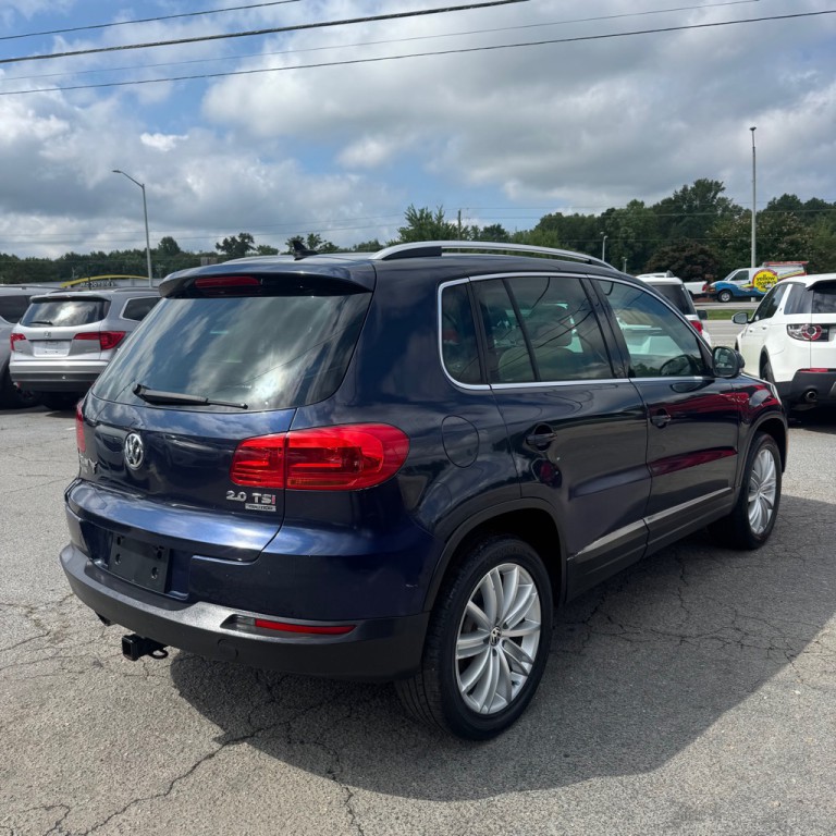 2012 Volkswagen Tiguan Image 3
