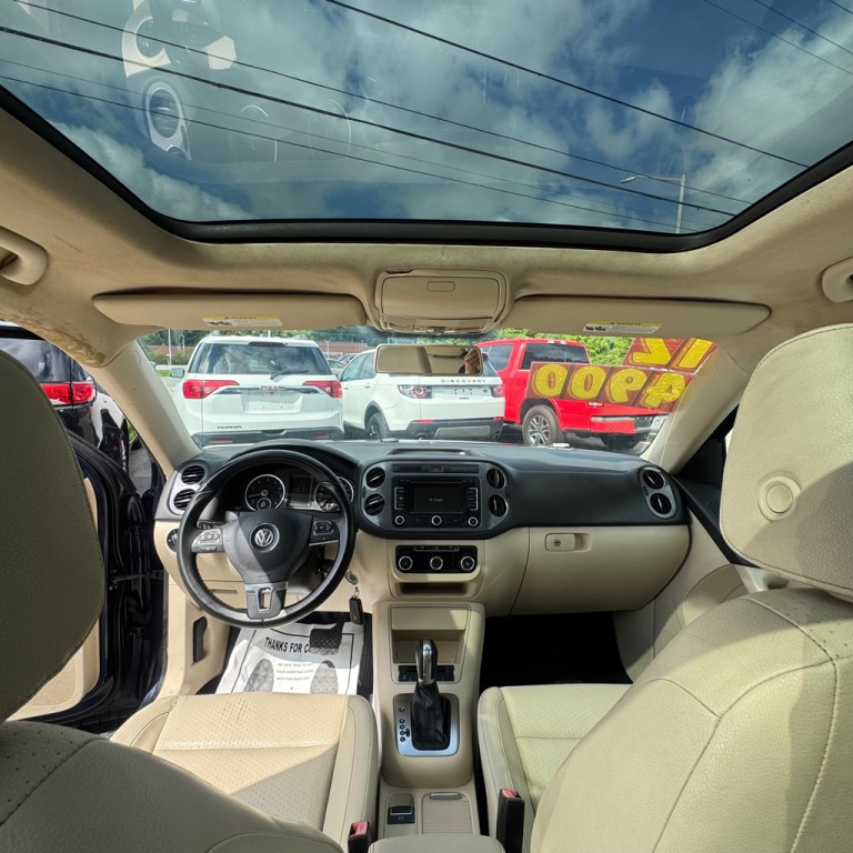 2012 Volkswagen Tiguan Image 8
