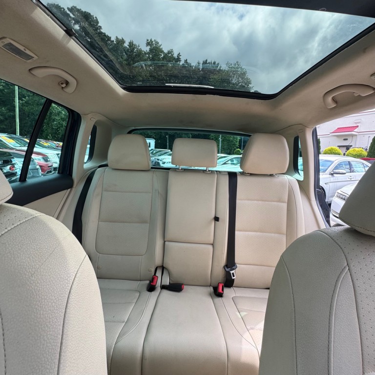 2012 Volkswagen Tiguan Image 9