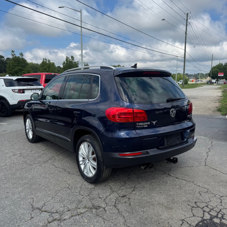 2012 Volkswagen Tiguan Image 16