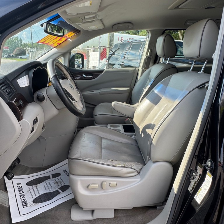 2011 Nissan Quest Image 6