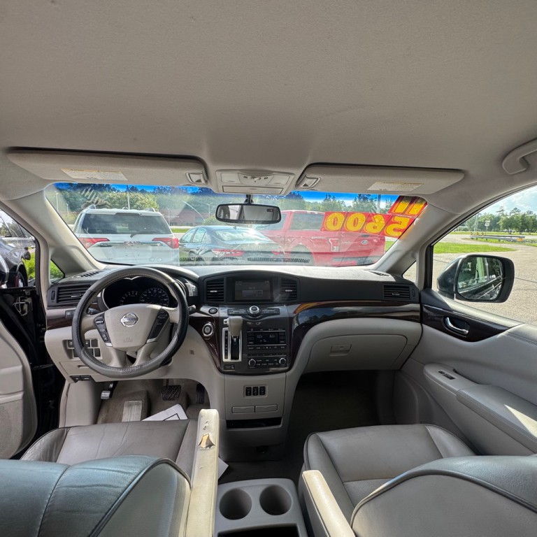 2011 Nissan Quest Image 8