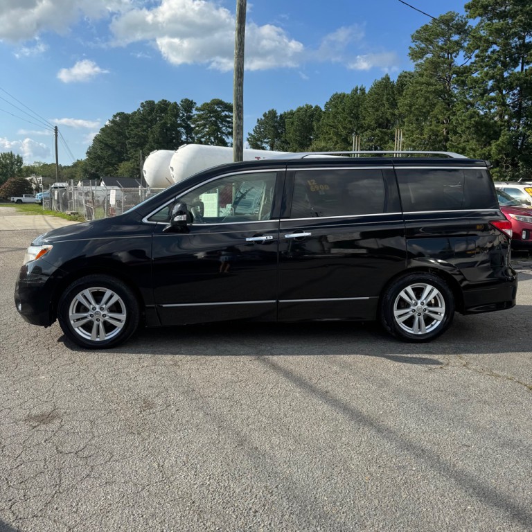 2011 Nissan Quest Image 17
