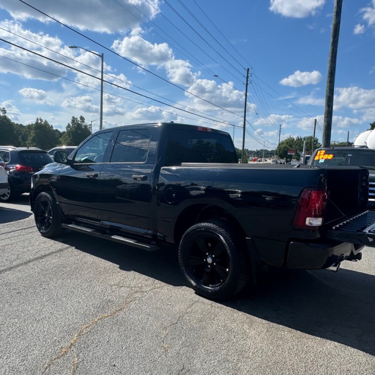 2014 RAM 1500 Image 14