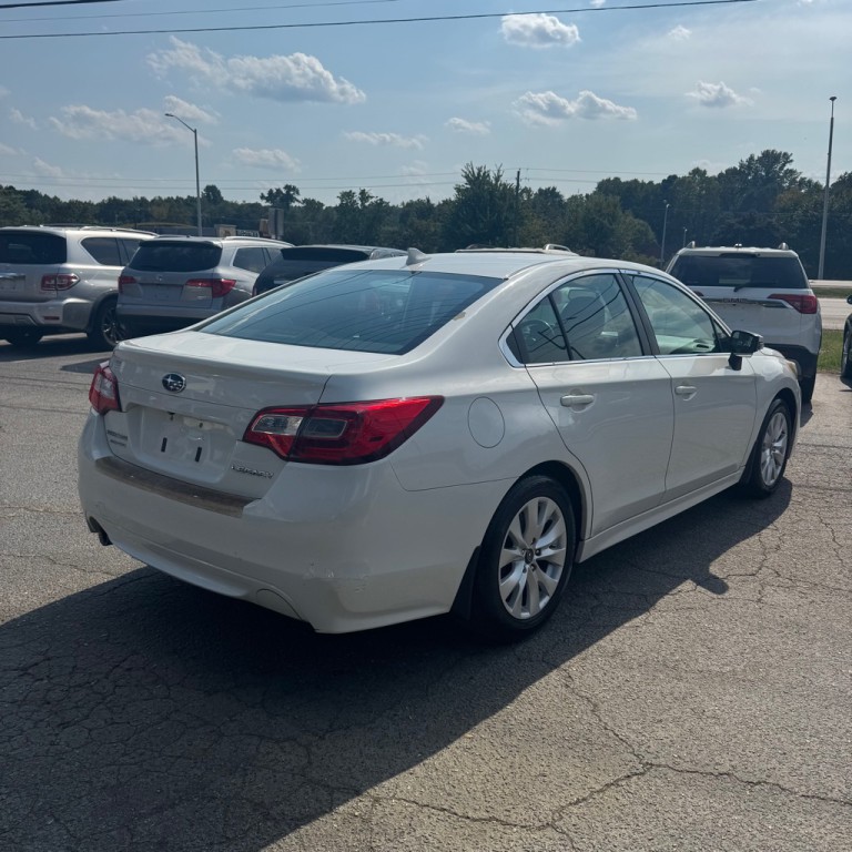 2016 Subaru Legacy Image 3