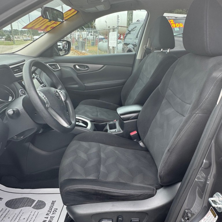 2016 Nissan Rogue Image 6