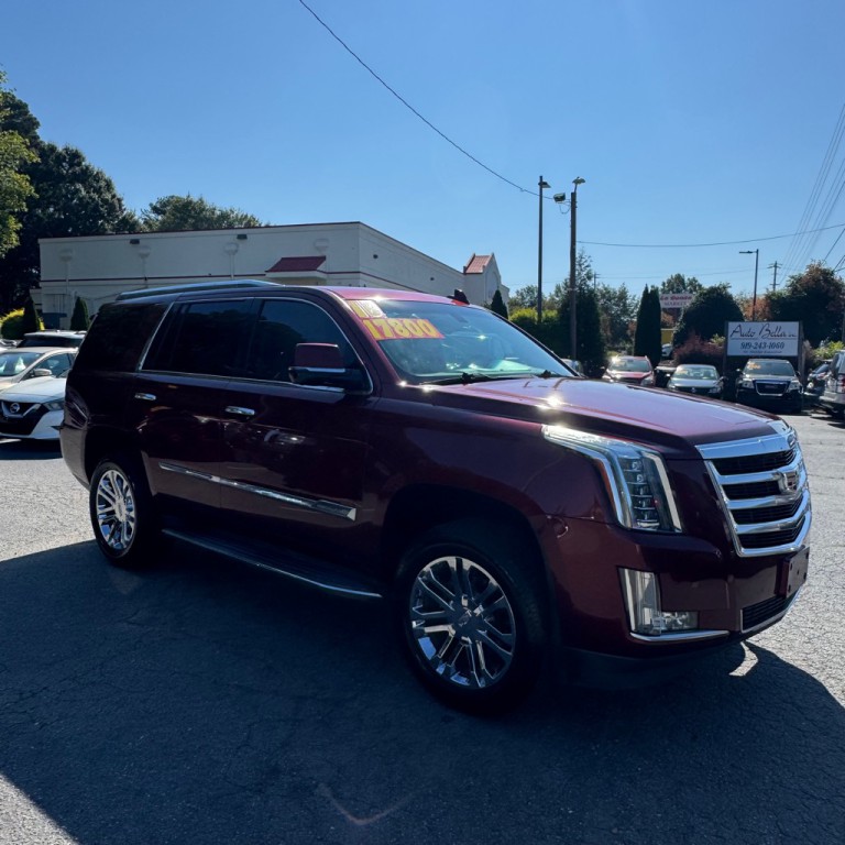 2016 Cadillac Escalade Image 2