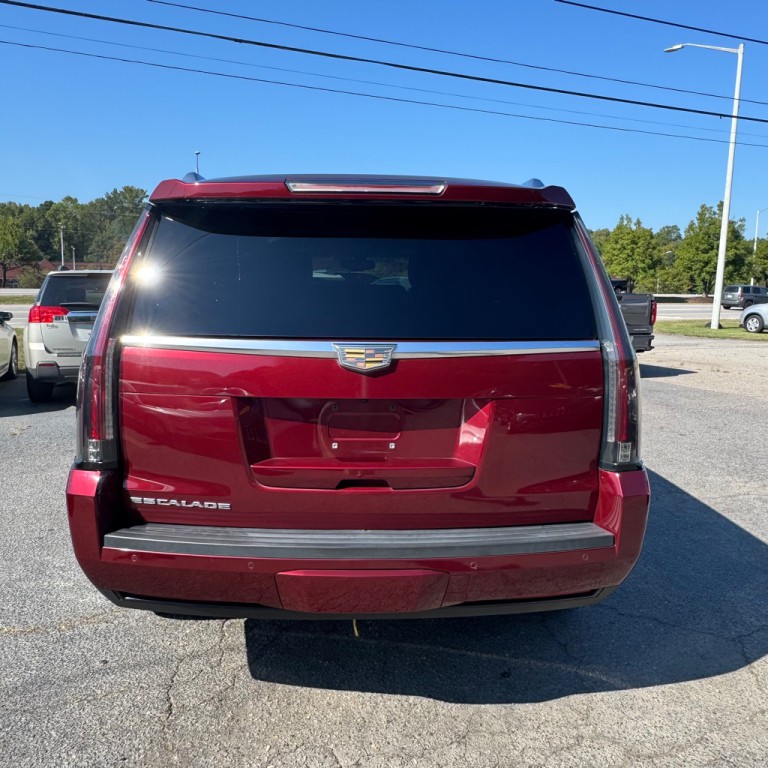 2016 Cadillac Escalade Image 20