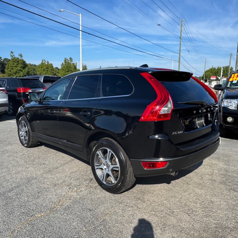 2011 Volvo XC60 Image 17