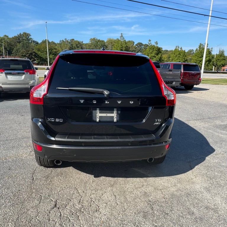 2011 Volvo XC60 Image 18