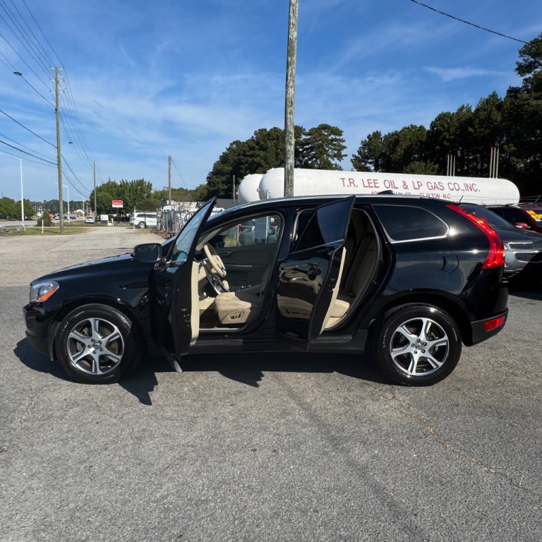 2011 Volvo XC60 Image 19