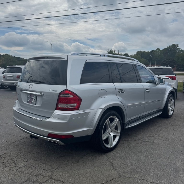 2011 Mercedes-Benz GL-Class Image 3