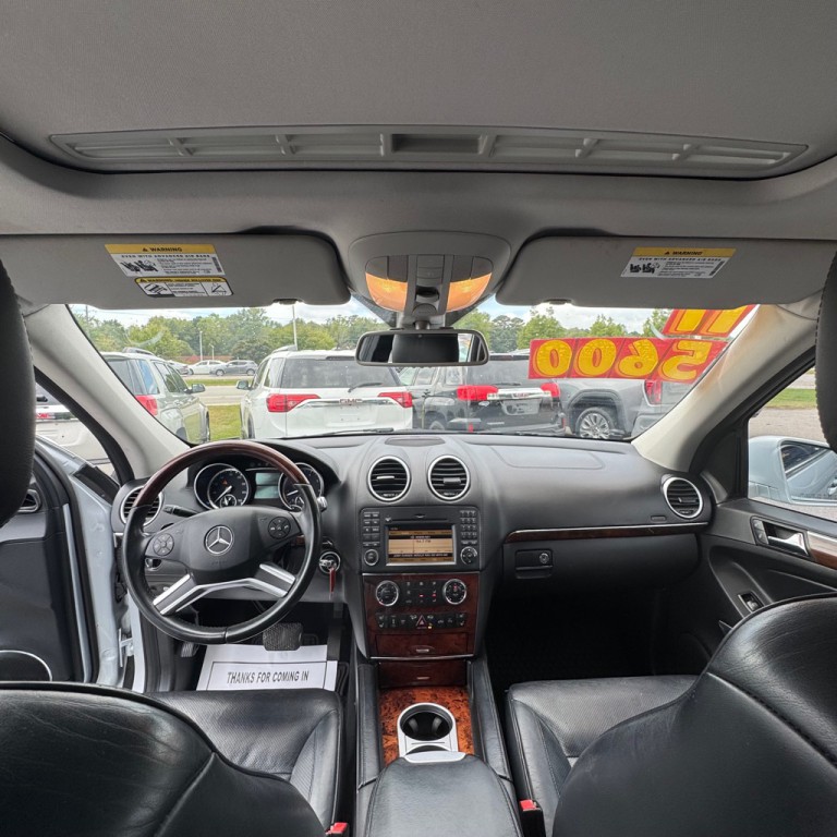 2011 Mercedes-Benz GL-Class Image 8