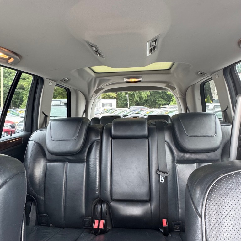 2011 Mercedes-Benz GL-Class Image 11