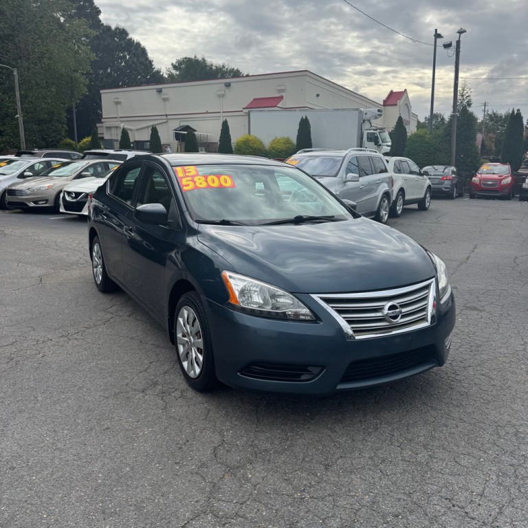 2013 Nissan Sentra Image 1