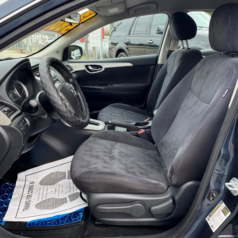 2013 Nissan Sentra Image 6