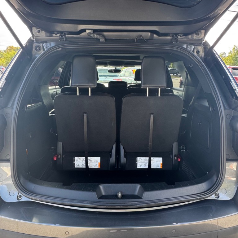 2017 Ford Explorer Image 13