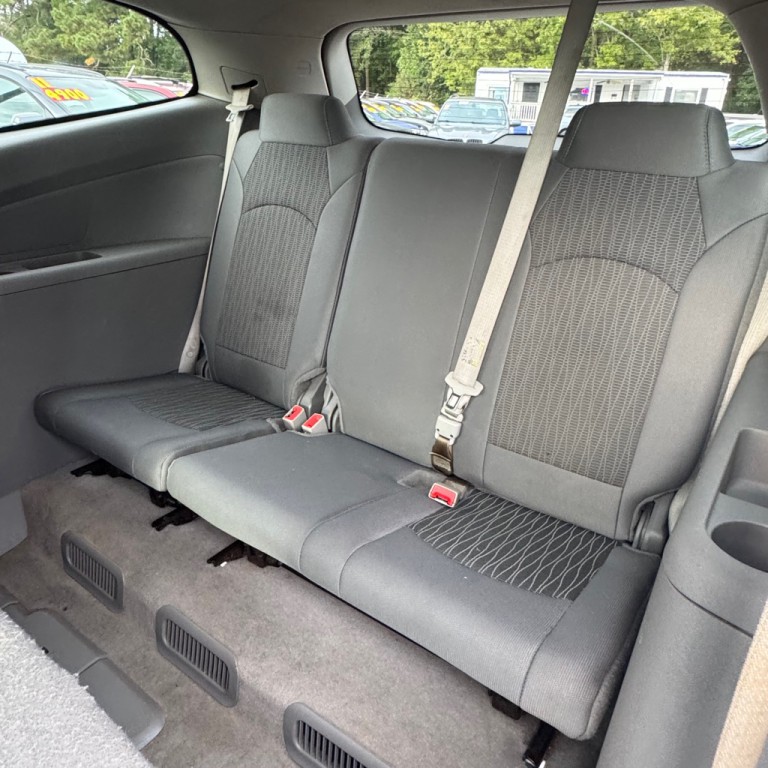 2017 Chevrolet Traverse Image 13