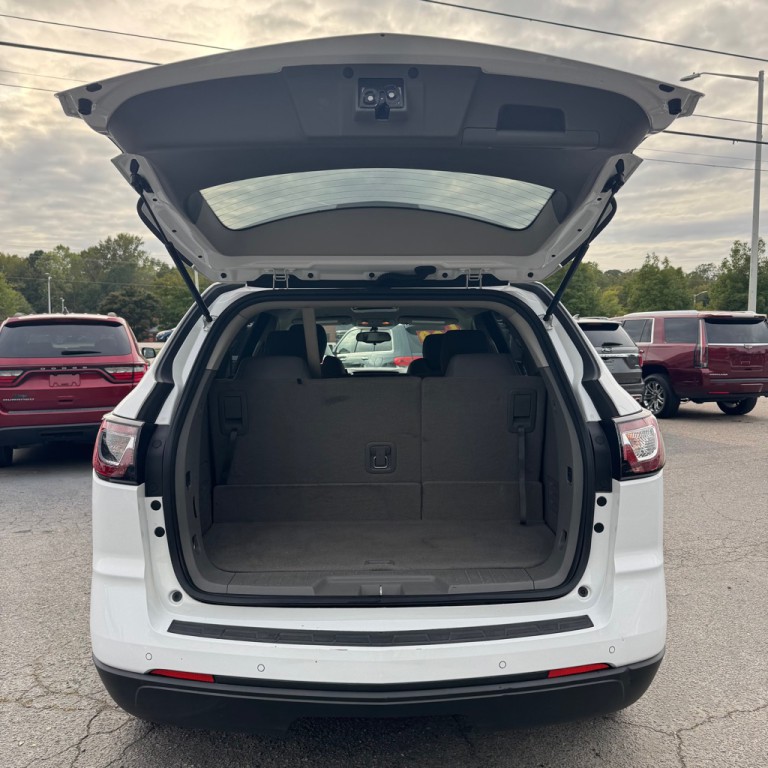 2017 Chevrolet Traverse Image 15