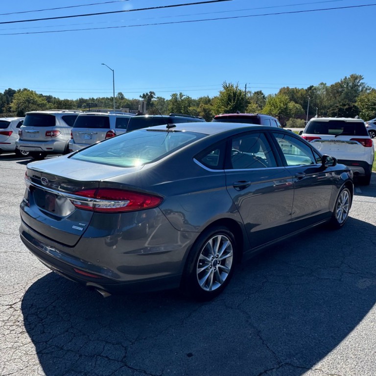 2017 Ford Fusion Image 3