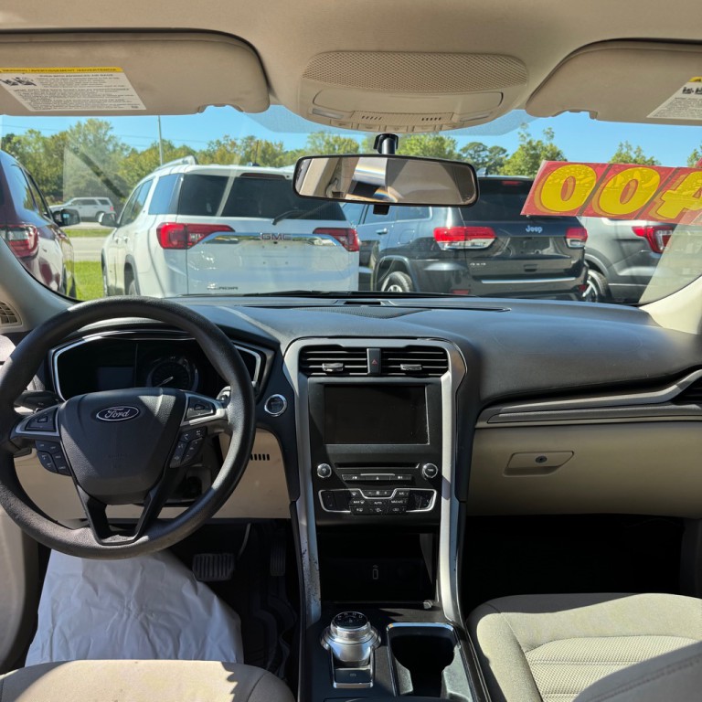 2017 Ford Fusion Image 7