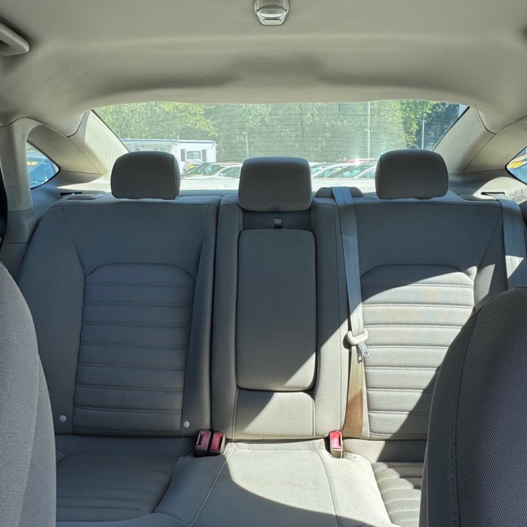2017 Ford Fusion Image 11