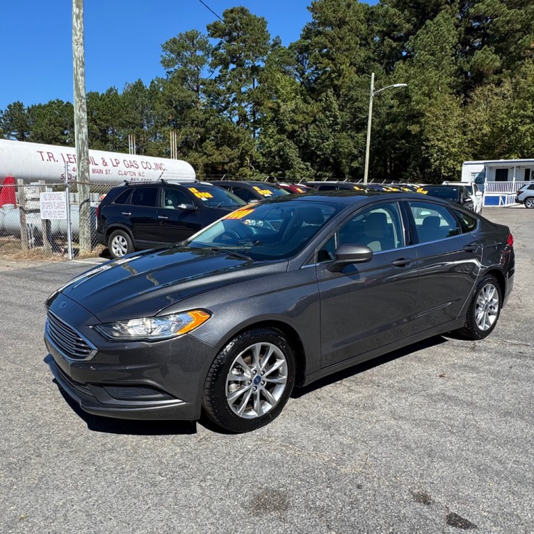 2017 Ford Fusion Image 12