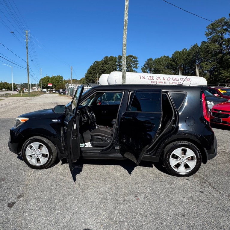 2016 Kia Soul Image 18
