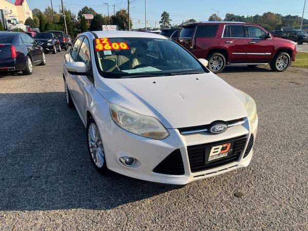 2012 Ford Focus Image 1