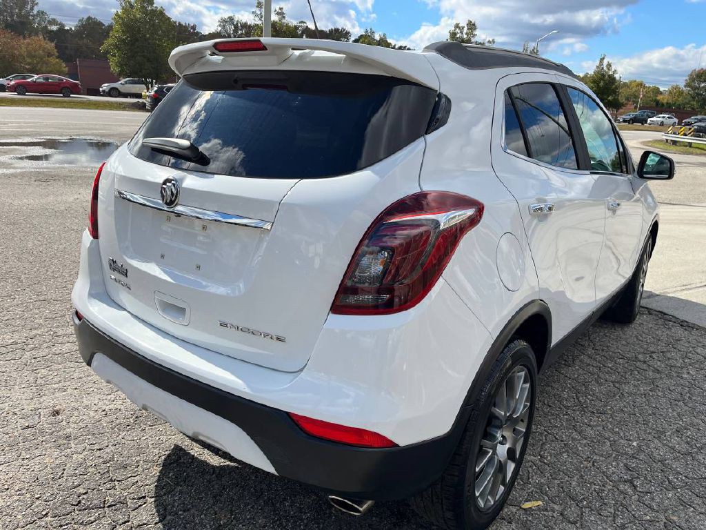 2017 Buick Enclave Image 6