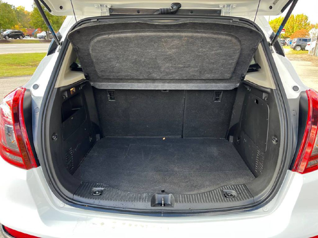 2017 Buick Enclave Image 9