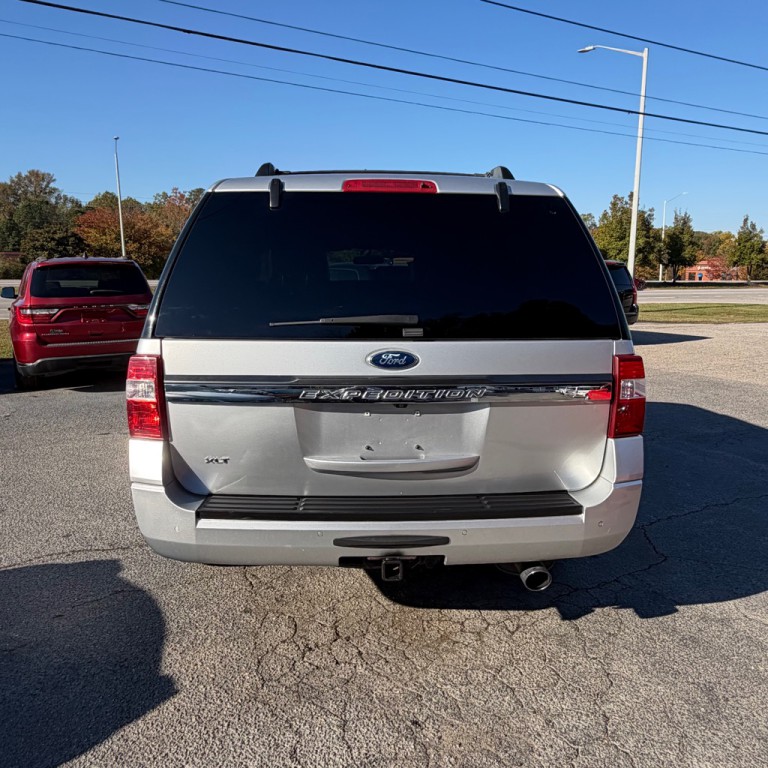 2016 Ford Expedition Image 18