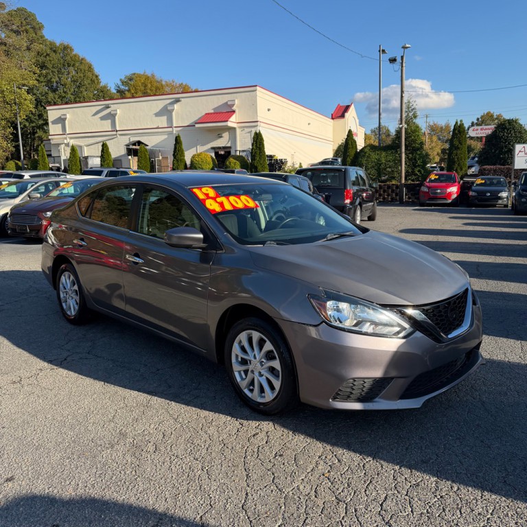 2019 Nissan Sentra Image 2
