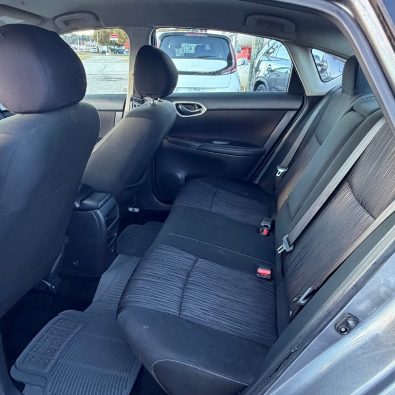 2019 Nissan Sentra Image 10