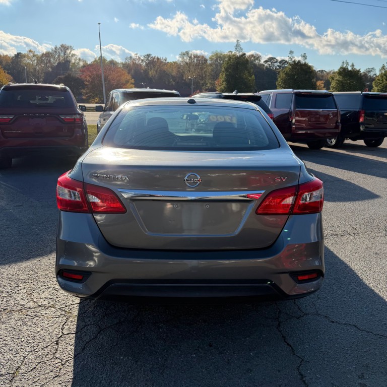 2019 Nissan Sentra Image 15