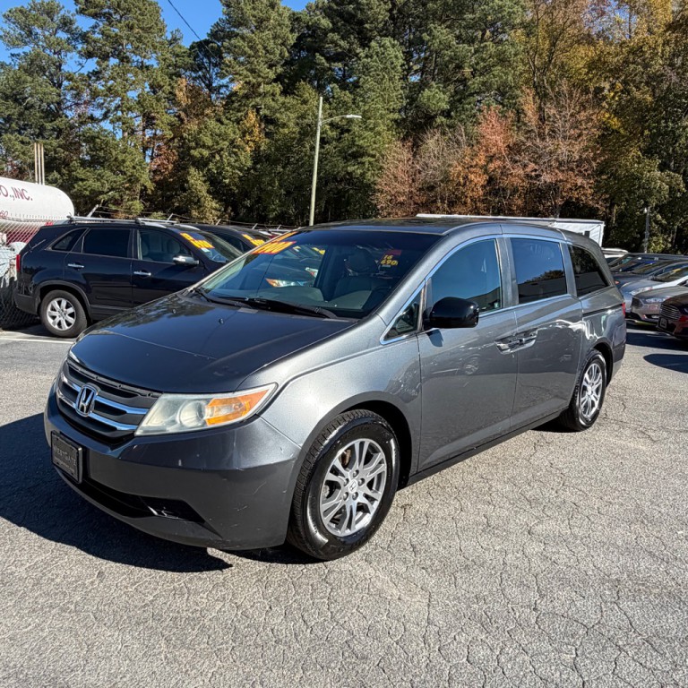 2011 Honda Odyssey Image 15