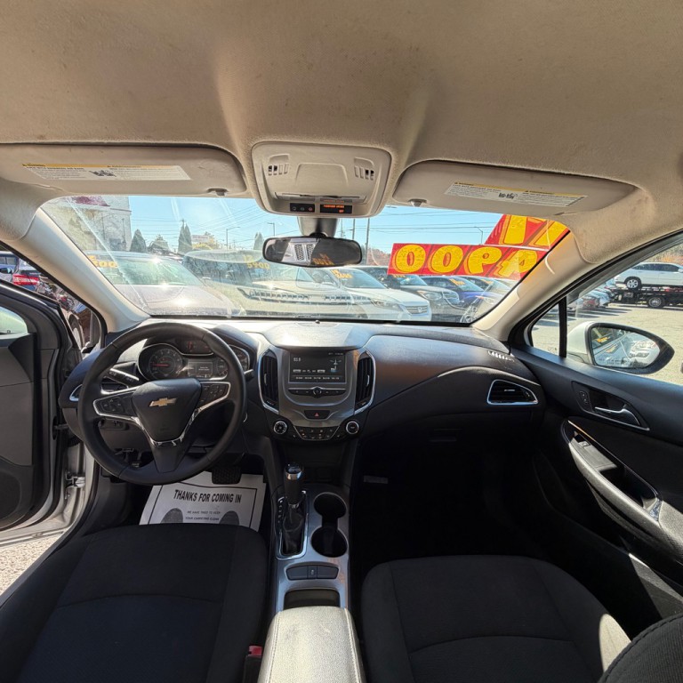 2017 Chevrolet Cruze Image 8