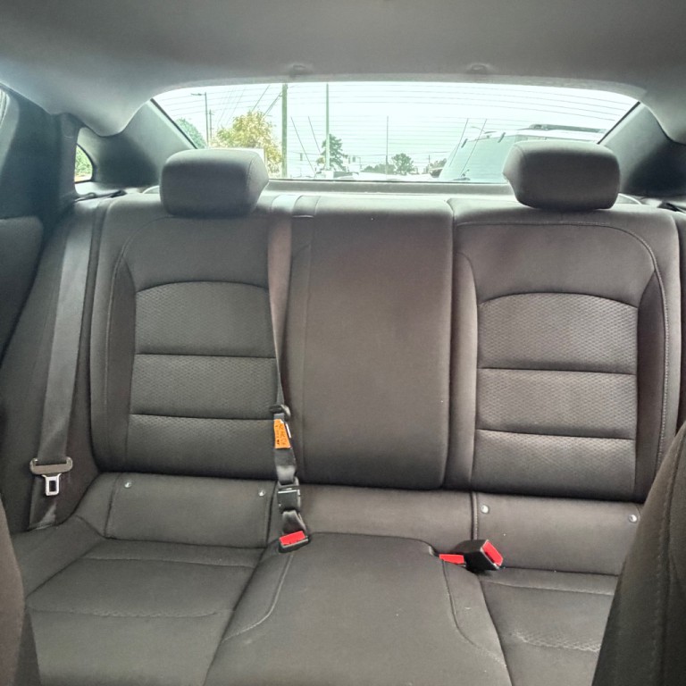 2019 Chevrolet Malibu Image 11