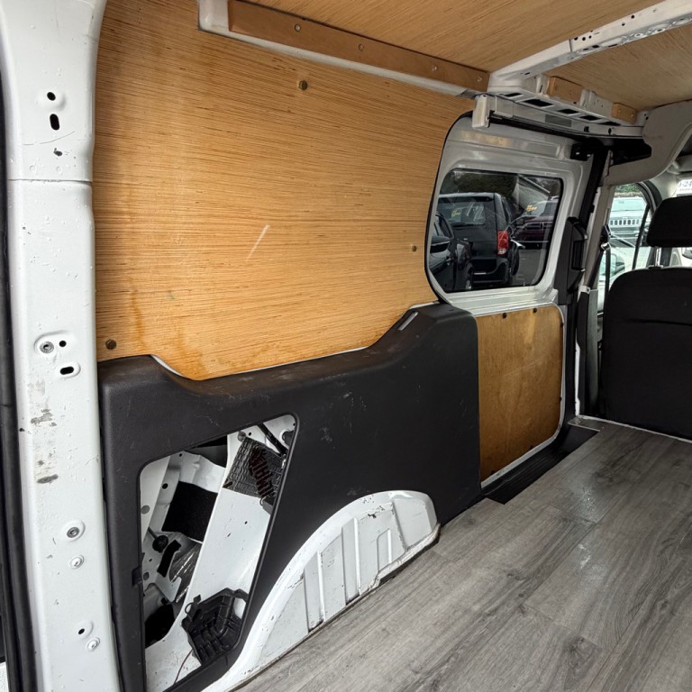 2015 Ford Transit Connect Image 14