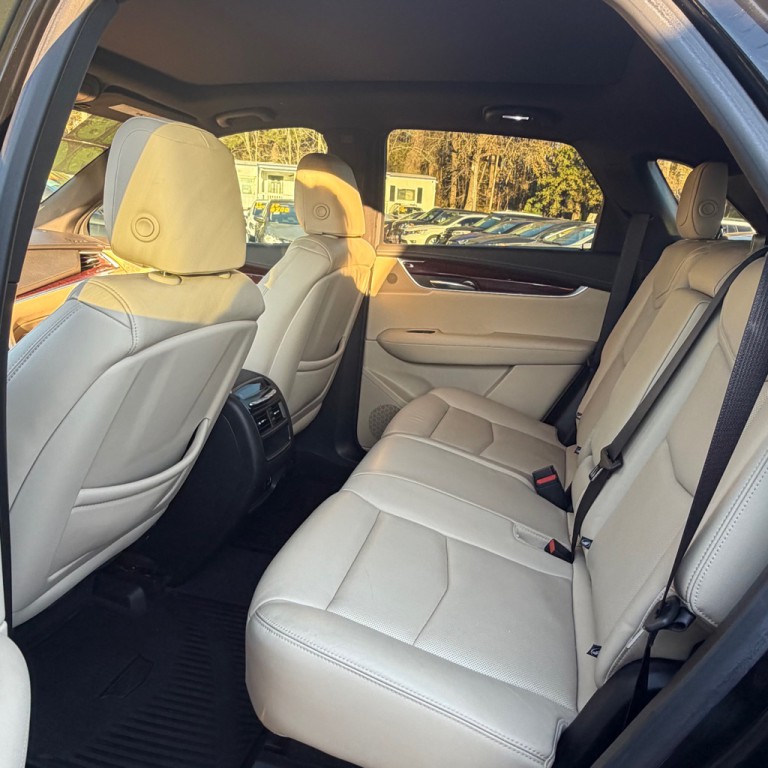 2018 Cadillac XT5 Image 10