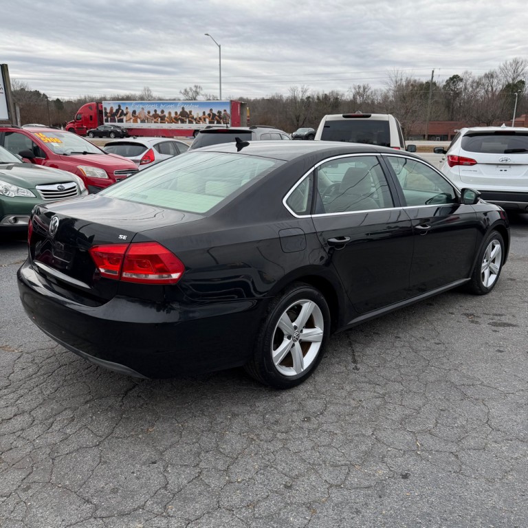 2013 Volkswagen Passat Image 3