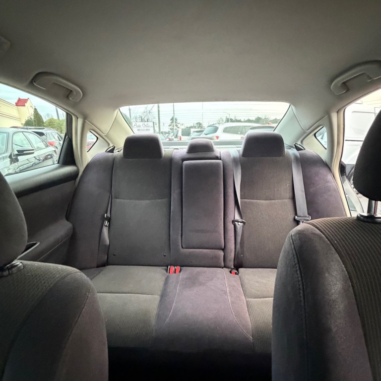 2013 Nissan Altima Image 9