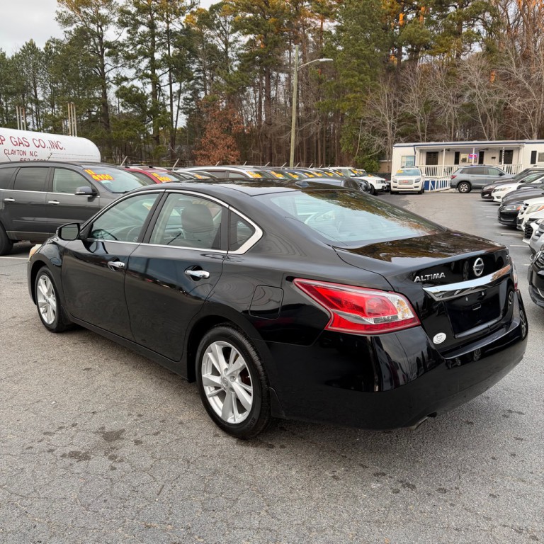 2013 Nissan Altima Image 14