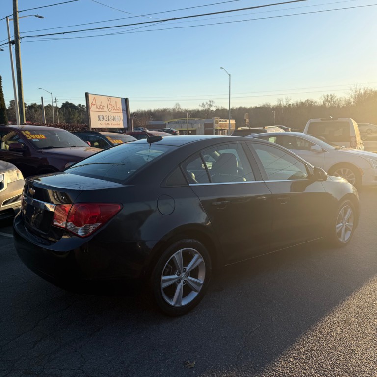 2015 Chevrolet Cruze Image 3