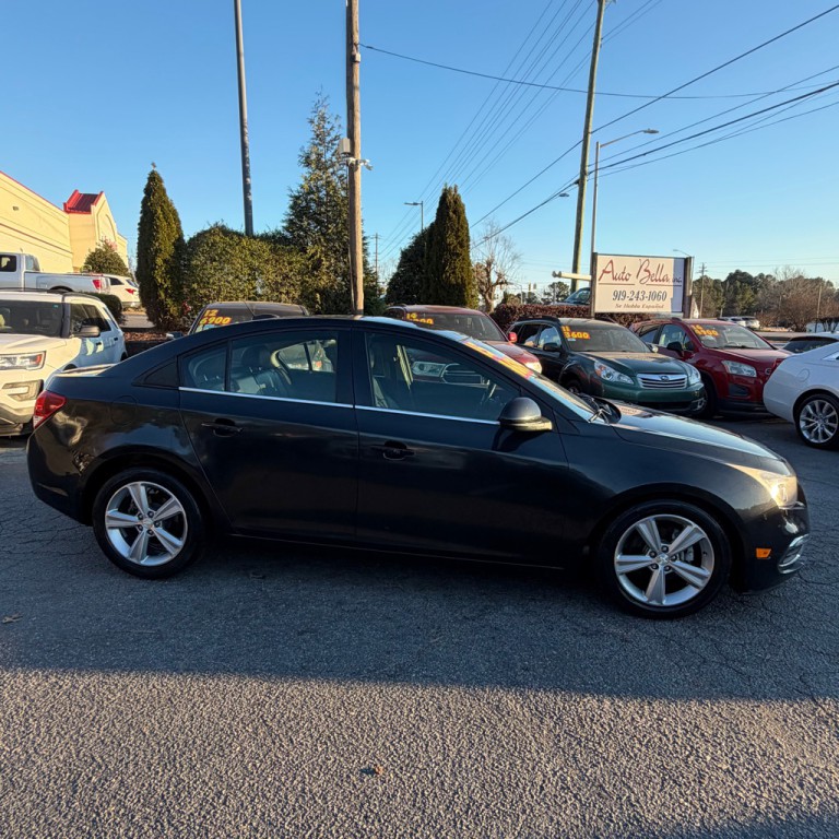 2015 Chevrolet Cruze Image 4